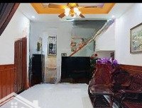 Bán Nhà (Ngộp) -Diện Tích72M2 - 2Tầng - 3 Phòng Ngủ- Ôtô Đậu Cửa - Nguyễn Xiển - Nha Trang - Chỉ 2,6 Tỷ