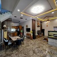 Cho thuê căn Villa tâm huyết ven Nha Trang chỉ 15tr/th