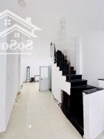 Nhà Đẹp 3/2 Sau Lưng Việt Úc 40M2 3 Tầng Mới Đẹp Chỉ Hơn 8 Tỷ Đồng