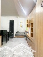 Siêu Chdv Dòng Tiền 7%/Năm - Ngay Vạn Hạnh Mall Q10 - 74M2 - 6 Tầng - 12 Chdv Cao Cấp Full Nội Thất
