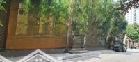 Bán Tòa Nhà Hotel Hoàng Quốc Việt Tuyệt Đẹp Lô Góc 120M2 Chỉ 75 Tỷ