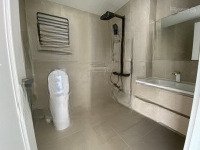 Toà Nhà Văn Phòng 7 Tầng Thang Máy Mới 100% - 3 Mặt Tiền Thông Thoáng