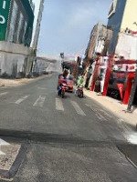 Bán Căn Hộ Dv Đường Nguyễn Văn Thương.diện Tích8,5 X 36M, 5 Lầu - Doanh Thu 300 Tr/Th - 52 Tỷ