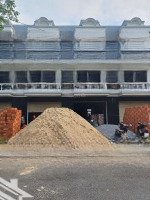 Bán Shophouse 3 Tầng, 100M2, 3,3 Tỷ Tại Thăng Long Central City, Bàu Bàng, Bình Dương