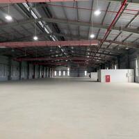 Cho thuê kho xưởng trong cụm công nghiệp tại Gia Lâm Hà Nội. DT 2900m2