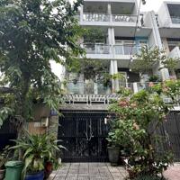 Bán nhà đi định cư Quận Bình Thạnh, hẻm 1/ xe hơi tránh nhau sát mặt tiền đường, giá 11 tỷ lh 0933523239