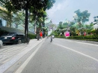 Bán Nhà Mặt Phố Lạc Long Quân 8 Tầng 120M2 Mặt Tiền 9M Cạnh Lotte Công Viên Nước Giá Hơn 70 Tỷ