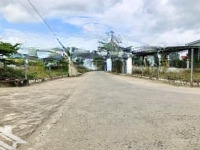 Bán Lô Cặp Đường Oto Cách Võ Nguyên Giáp Chỉ 100M Đối Diện Cây Xăng 41 Tại Diên An Liên Hệ: 0908208379