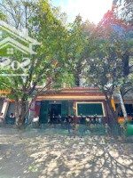 Bán Biệt Thự Mặt Tiền 09 Miếu Nổi Khu Phan Xích Long - 8.2 X 16M - 4 Tầng - Giá Bán 38 Tỷ Hh 1%