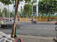 Cho Thuê Toà 302 - 304 Phan Xích Long, P.7, Q.phú Nhuận,Diện Tíchhầm, 6 Lầu, Thang Máy