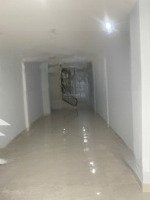 Cho Thuê Nhà 6 Phòng Ngủ Mặt Tiền Nguyễn Tất Thành Quận 4