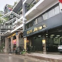 Bán Nhà Mặt Phố Đội Cấn, 17 Tỷ, 50M2, Giá Ưu Đãi Đẹp, Nhiều Tiện Ích