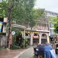 Bán Nhà Mặt Phố Đội Cấn, 17 Tỷ, 50M2, Giá Ưu Đãi Đẹp, Nhiều Tiện Ích