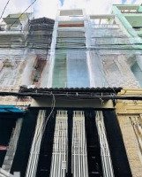 Cho Thuê Nhà 3 Phòng Ngủ Đoàn Văn Bơ Quận 4