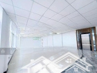 Nhà Cho Thuê Mặt Tiền Đường 100 Bạch Đằng Quận Tân Bình. Dtsd: 1500M2.