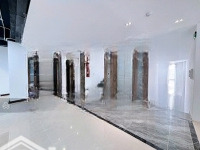Nhà Cho Thuê Mặt Tiền Đường 100 Bạch Đằng Quận Tân Bình. Dtsd: 1500M2.