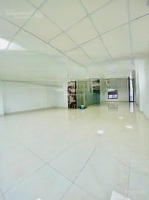 Chính Chủ Cho Thuê Nhà Mặt Phố Lạc Long Quân Diện Tích 210M2 , Mặt Tiền 5,5M .Giá 30 Triệu/Tháng