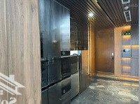 Bán Căn 17T Hoàng Đạo Thuý Diện Tích 235M2(3N2Vs). Full Nội Thất Đẹp. Liên Hệ: 0792826000