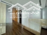 Nhà Đẹp Nội Thất Mới Làm Cần Bán 19 Tỷ.diện Tích100M2 4Pn- 5 Vệ Sinh Vị Trí Ngay Hồ Sinh Thái Nhiều Cây Xanh