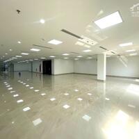 Bán Tòa Văn Phòng 10 Tầng Mặt Hồ Ba Mẫu,Đang cho thuê 500tr/th. DT 390m2. MT 14m. Giá 250 TỶ