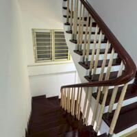 Bán nhà Quan Nhân- DT 50m- Hơn 11 tỷ- sát ngõ ô tô, 10m ra phố