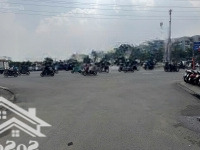 Nhà Mặt Tiền Phạm Văn Đồng 4200M2 Ngang 80M Shr Hoàn Công Đủ Giá Bán 270Tỷ Liên Hệ: 0949351891 Mr Toan