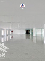 Cho Thuê Văn Phòng Tại Hùng Vương, 375 Nghìn / M2, 2200 M2, Hàng Hiếm Tại Uy Tín Vĩnh Trung Plaza