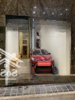 Bán Nhanh Nhà Đẹp Ngõ To, Lô Góc Hai Mặt Tiền - Gara Ot - Kd - Thang Máy Nguyễn Văn Cừ