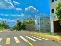 Đất Ngộp 64M2 Đối Diện Cổng Kcn Vsip 2, Hỗ Trợ Vay Ngân Hàng, Giá Cực Rẻ