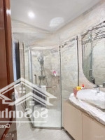 Cho Thuê Nhà Phân Lô Phố Trung Kính 60M2X7T, Thông Sàn Thang Máy Nhà Mới Đẹp