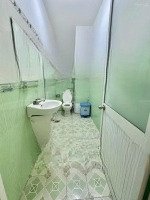 Cho Thuê Nguyên Căn Mặt Tiền 1 Trệt 1 Lửng 4 Lầu, Trần Thị Trọng P. 15