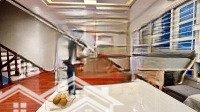 Bán Nhà Siêu Hiếm Phố Tôn Đức Thắng- Lõi Đống Đa- Phân Lô- Gara Ôtô- Gần Hồ. 40M, 5Tầng. Giá Bán 12 Tỷ