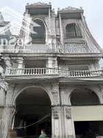 Tôi Bán Nhà Trung Tâm Thạch Bàn, Long Biên 80M X 7T, Thang Máy Đường Ô Tô Tránh Vỉa Hè - 15,2 Tỷ.