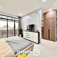 Căn Hộ Ban Công Máy Giặt Riêng Mới 100% Ngay Sân Bay Tân Sơn Nhất