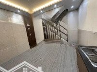 Chỉ Hơn 5 Tỷ - Hộ Khẩu Hoàn Kiếm Duy Nhất 1 Em Rẻ Tụt Mốc - Chỉ 15M Ra Mặt Phố - Sổ 37M, 4T, 4Ngủ