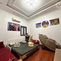 Bán nhà Quan Nhân, Thanh Xuân. 62m2 x 4 Tầng. Thang máy. Ô TÔ. NGÕ THÔNG. KD. Hơn 16 tỷ.