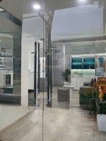 Cho Thuê Toà Nhà Văn Phòng Dtsd 1500M2 Đường Võ Văn Tần Quận 3