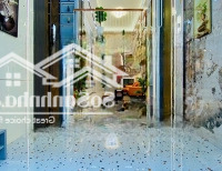Nhà Ngộp Q3 Giá Bán 2.59Tỷ Ở Lý Chính Thắng 44M2 2Lầu