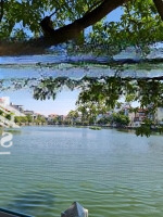 Bán Nhà Nguyễn Văn Cừ, Gia Thuỵ. 70M.mặt Tiền4,65M Phân Lô Oto Tránh, Vỉa Hè Rộng. 16 Tỉ. 0943827333