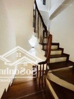 Nhà Hoa Lâm - Trung Tâm Việt Hưng - Thoáng Sáng - Đi Bộ Ra Big C - Diện Tích: 33M - 5Tầng - 6,2Tỷ