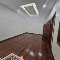 Cho Thuê Nhà Nghĩa Đô- Cầu Giấy Lô Góc 2 Mặt Tiền 20M Ô Tô Đỗ Vùng Quanh,Diện Tích80M2 X 4 Tầng, 30 Triệu/Th