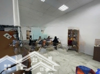 Cần Cho Thuê Văn Phòng Tầng Trệt Biệt Thự 7,5*20 Giá Chỉ 20 Triệu Tại Khu Him Lam Kênh Tẻ.