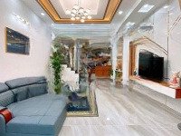 Bán Nhà Riêng Tại Nguyễn Hữu Cảnh, Phường 22, Bình Thạnh. Chỉ 2,67Tỷ. Hẻm Xe Hơi, 60M2. 0765069021