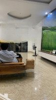 Hiếm, Bán Nhà Mễ Trì, Dân Xây, Dân Trí Cao, Gần Nhiều Trường Học, 39M2 X 6.6 Tỷ. 0985.542.625