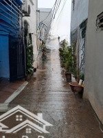 Bán 32.5M2 Đông Dư Giá 2,X Tỷ, Đường 2M, Cách 20M Ra Đường Ô Tô