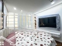 Cho Thuê Chcc Oriental Plaza, Tân Phúdiện Tích89M2 2 Phòng Ngủ 2 Vệ Sinhgiá 10 Triệu/Th Liên Hệ: 0703445188 Trân