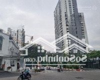 Giá Rẻ Bất Ngờ, Chính Chủ Bán Căn Hộ Chung Cư 146M2 Giá Bán 7 Tỷ 8. Căn Lô Góc , Trung Tâm Cầu Giấy.