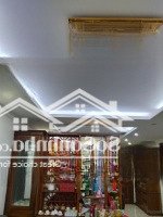 Giá Rẻ Bất Ngờ, Chính Chủ Bán Căn Hộ Chung Cư 146M2 Giá Bán 7 Tỷ 8. Căn Lô Góc , Trung Tâm Cầu Giấy.