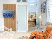 Cho Thuê Căn Hộ Ban Công Cửa Sổ Cách Mạng Tháng 8 Quận 10 Gần Chung Cư Hà Đô Toà Nhà Viettel