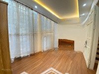 Cần Bán Đẹp Yên Hòa, Cầu Giấy Nhỉnh 6 Tỷ 35M2, 5 Tầng Full Nội Thất, Ngõ Thoáng. Ô Tô Cách Nhà 20M